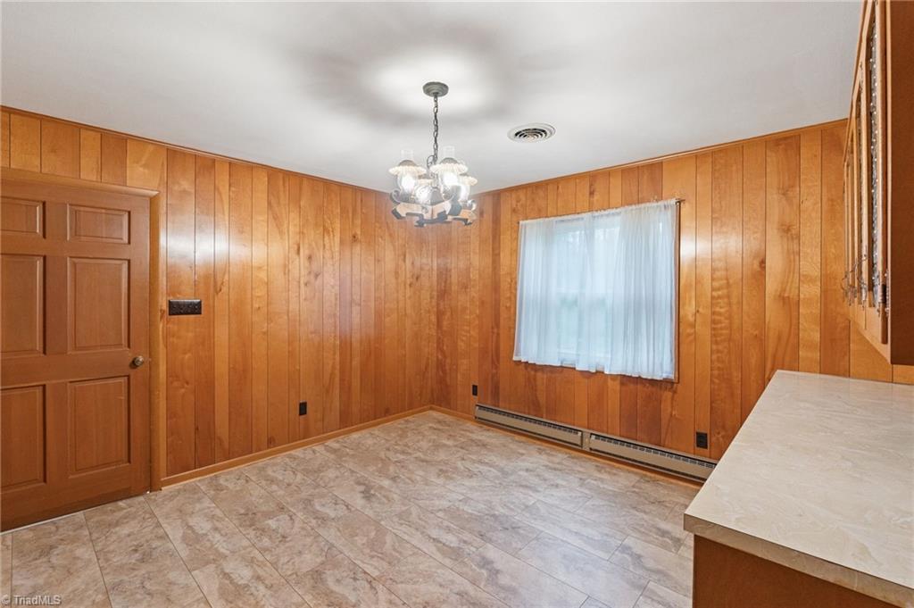 658 North Minton Road Wilkesboro, NC 28697 - Photo 15 of 37