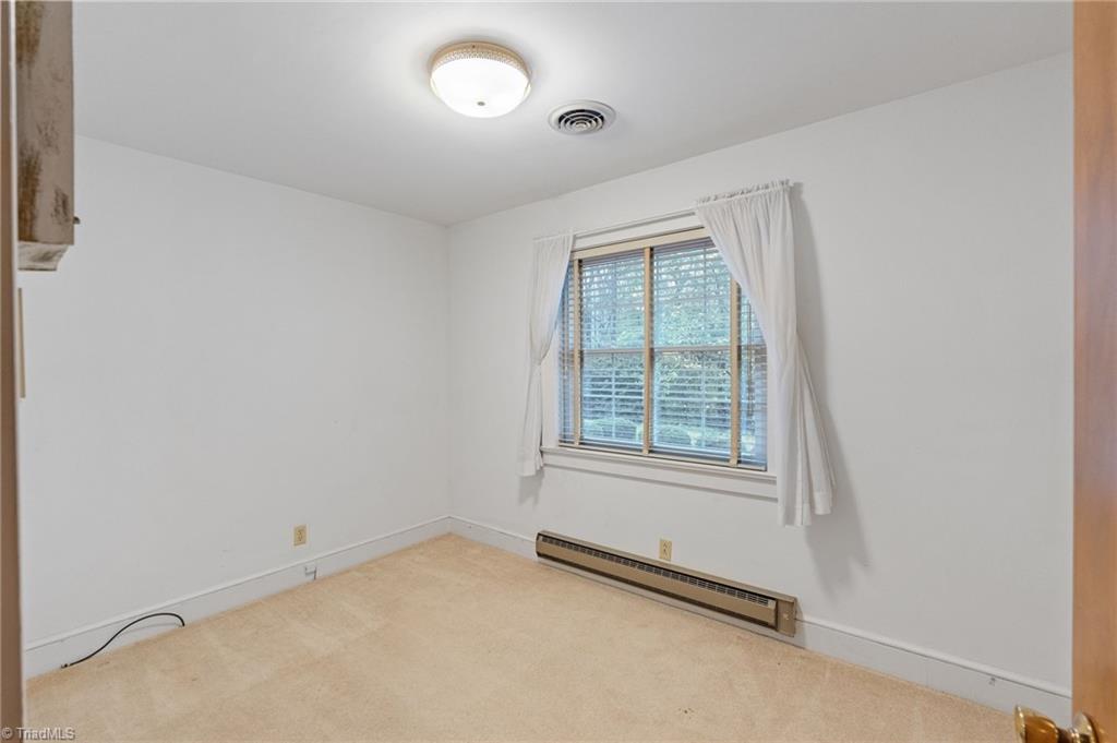 658 North Minton Road Wilkesboro, NC 28697 - Photo 29 of 37