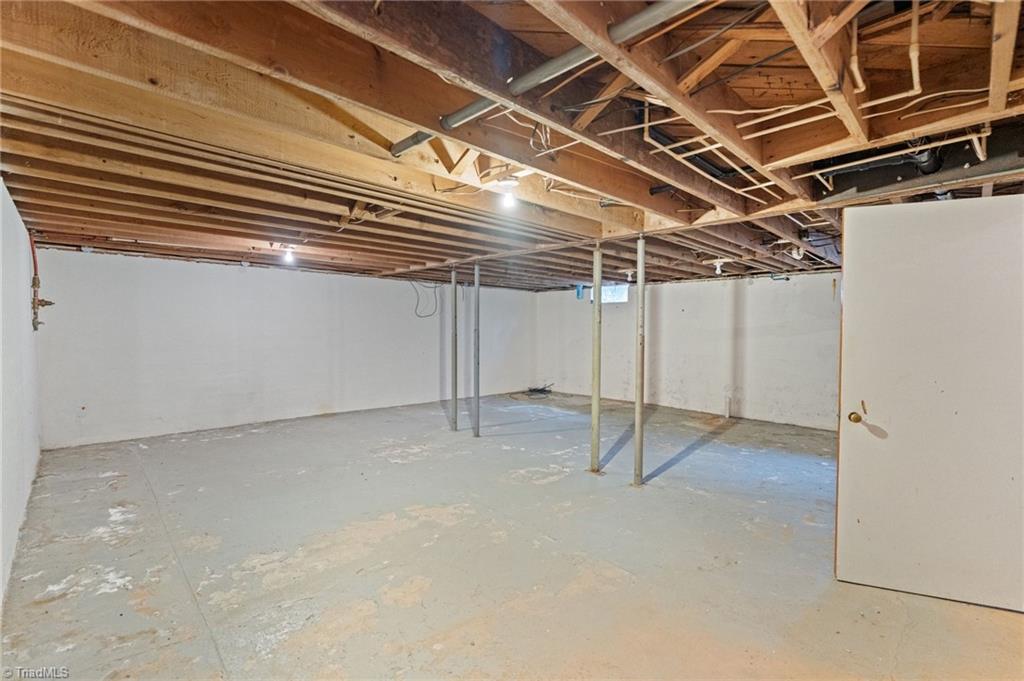 658 North Minton Road Wilkesboro, NC 28697 - Photo 37 of 37