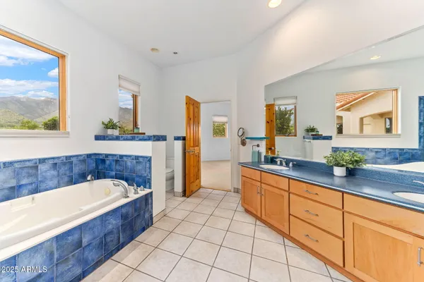 $894,000 | 9566 South Swiss Court, Hereford, AZ 85615