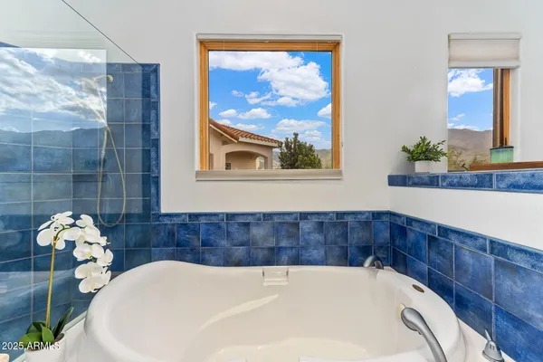 $894,000 | 9566 South Swiss Court, Hereford, AZ 85615