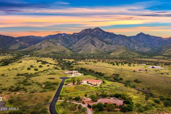 $894,000 | 9566 South Swiss Court, Hereford, AZ 85615