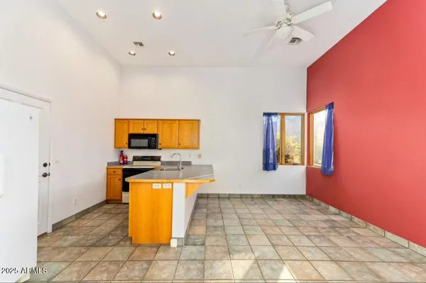 $894,000 | 9566 South Swiss Court, Hereford, AZ 85615