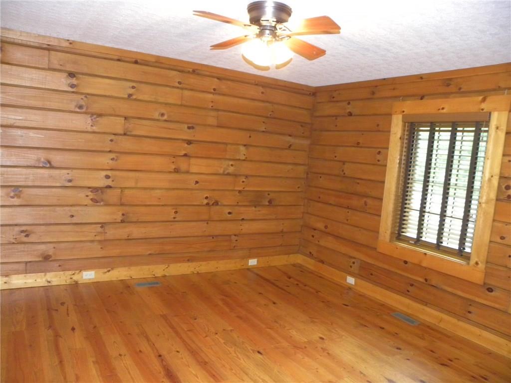 7438 Grandview Road Columbus, IN 47201 - Photo 23 of 38