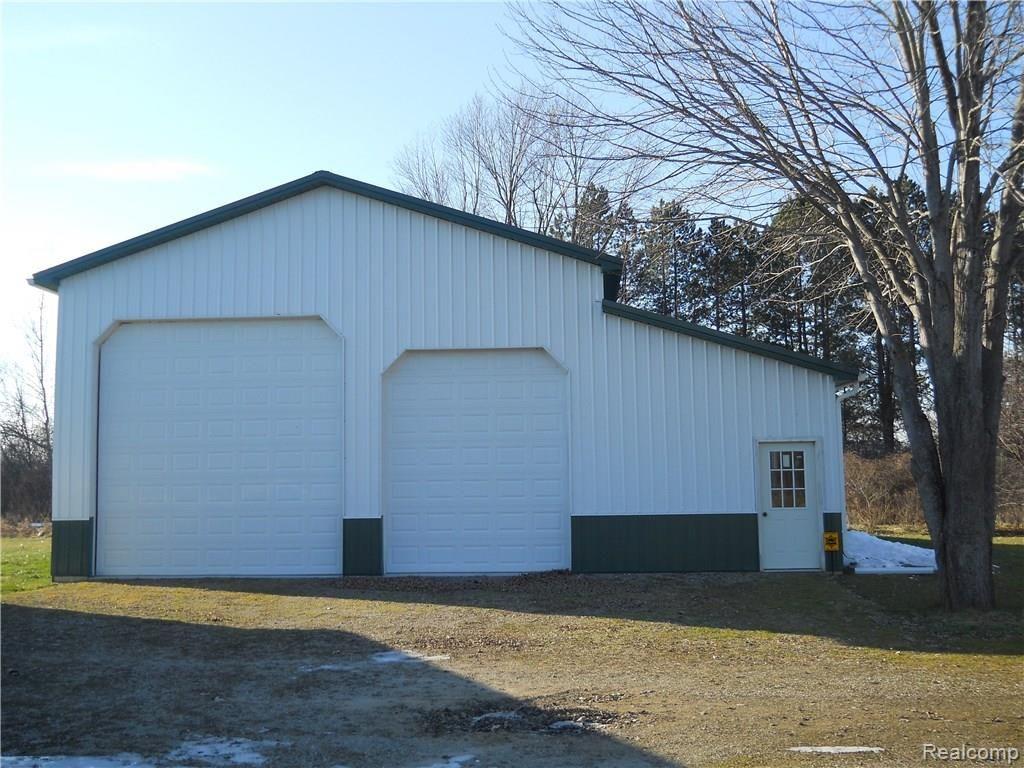 12615 Speaker Road Yale, MI 48097 - Photo 5 of 21