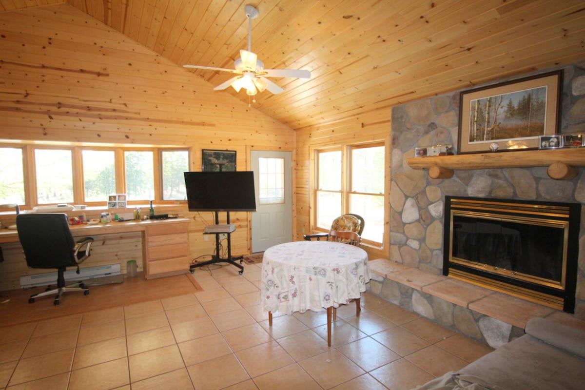 1154 Mann Road Cheboygan, MI 49721 - Photo 16 of 34 Gallery Image 16
