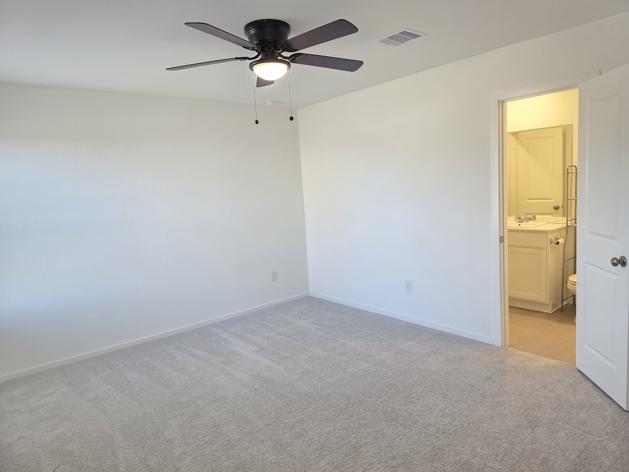 26818 Feather Reed Drive Katy, TX 77493 - Photo 8 of 16 Primary Bedroom