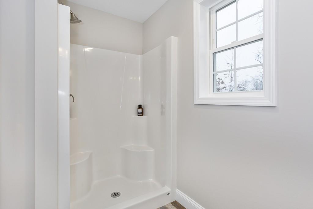 152 Ambrose Street Springfield, MA 01109 - Photo 14 of 27
