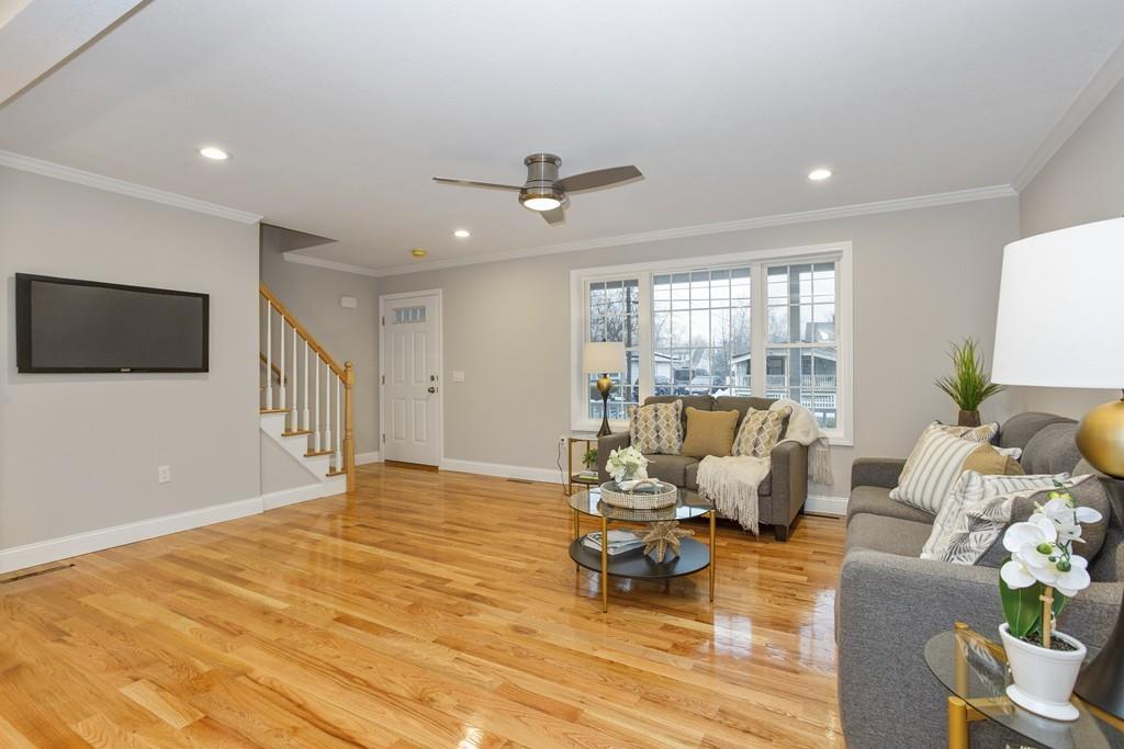 152 Ambrose Street Springfield, MA 01109 - Photo 4 of 27