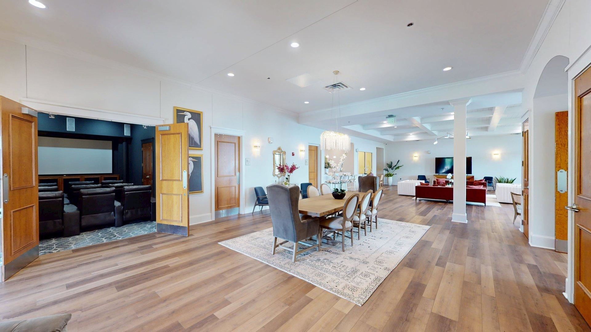 540 Breathtaking Loop Savannah, TN 38372 - Photo 39 of 40 a living room with furniture and a flat screen tv