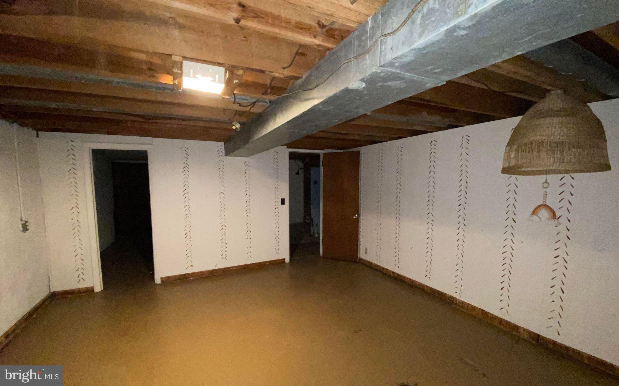 17088 Old Ridge Road Montpelier, VA 23192 - Photo 27 of 38 a view of an empty room