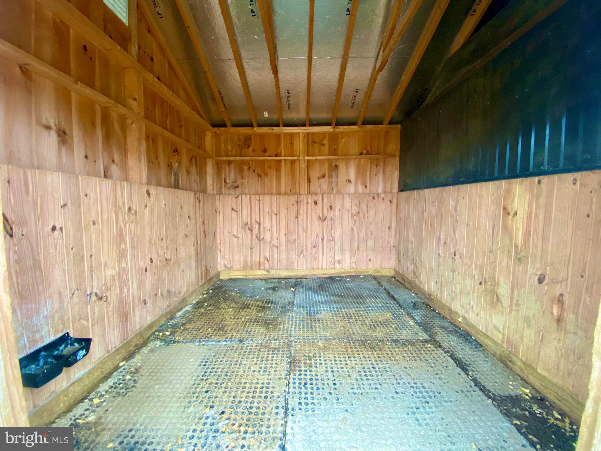 17088 Old Ridge Road Montpelier, VA 23192 - Photo 32 of 38 a view of an empty room