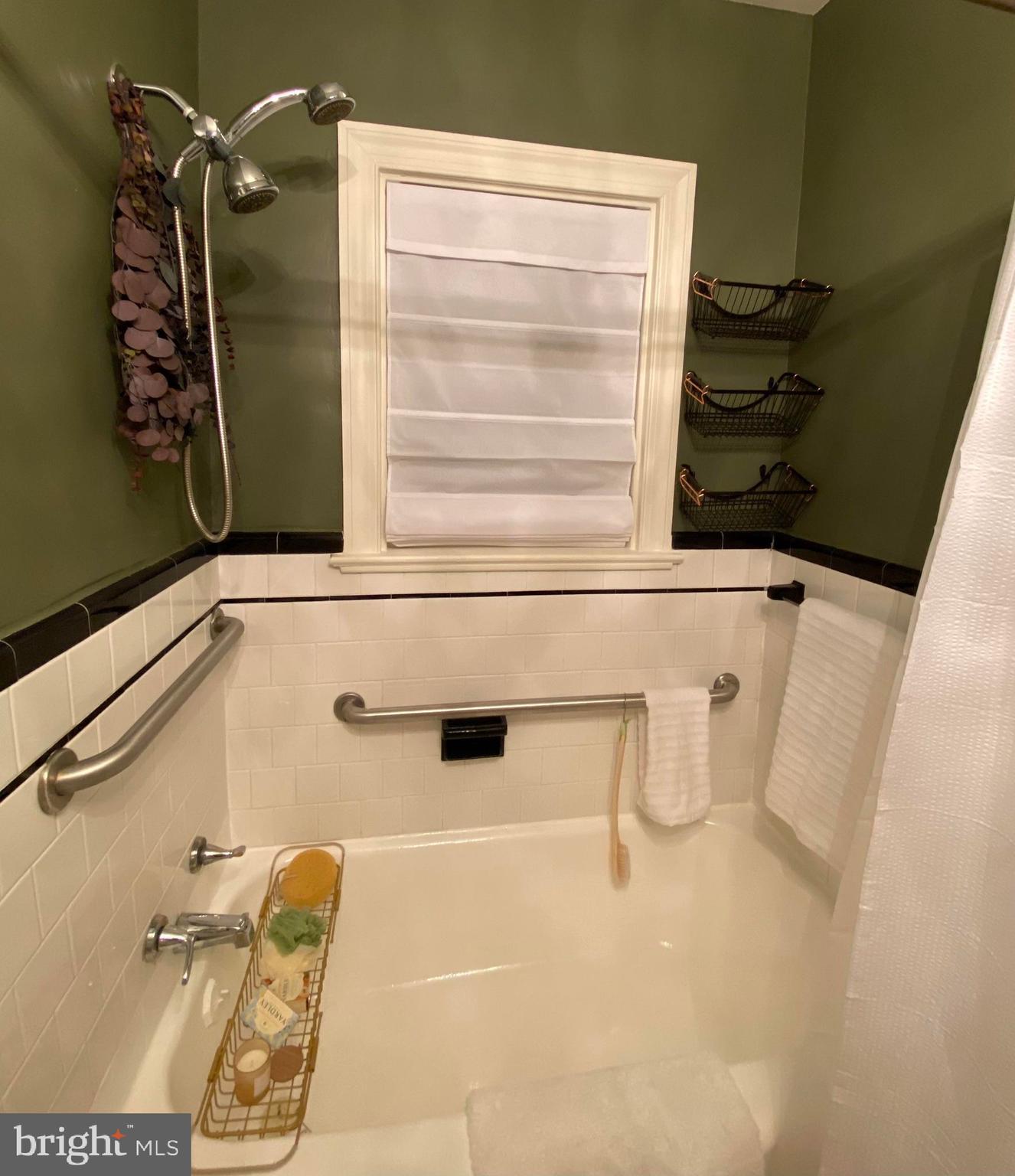 17088 Old Ridge Road Montpelier, VA 23192 - Photo 9 of 38 a bathroom with a shower