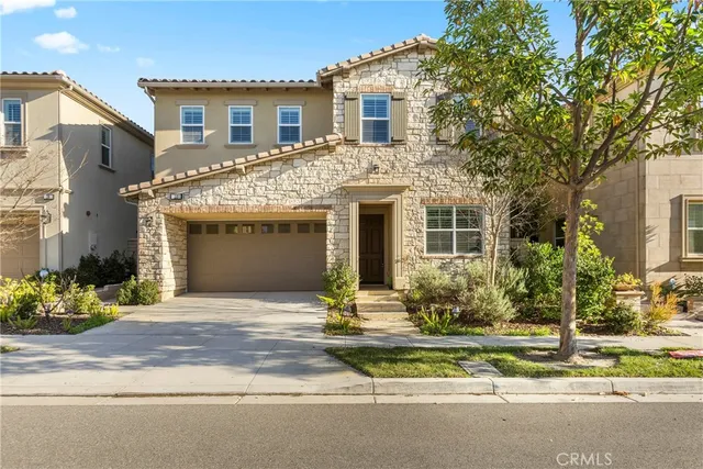 $1,998,000 | 22 Lark, Lake Forest, CA 92630