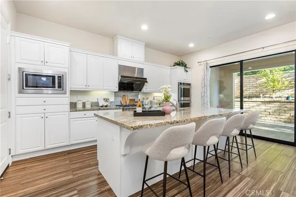 $1,850,000 | 22 Lark, Lake Forest, CA 92630