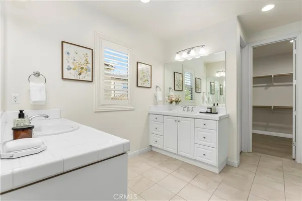 $1,850,000 | 22 Lark, Lake Forest, CA 92630