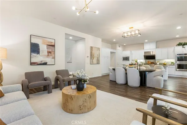 $1,850,000 | 22 Lark, Lake Forest, CA 92630