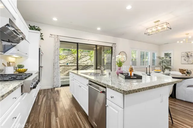 $1,998,000 | 22 Lark, Lake Forest, CA 92630