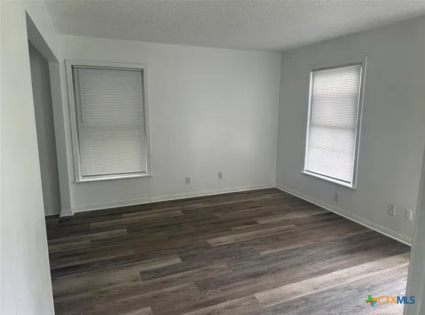 $952 | 1104 Duncan Avenue, Killeen, TX 76541