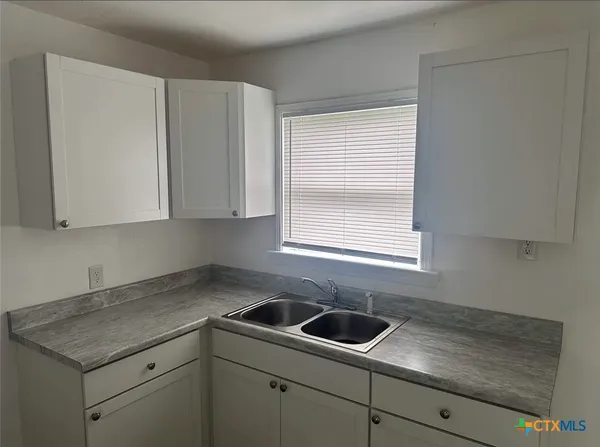 $952 | 1104 Duncan Avenue, Killeen, TX 76541