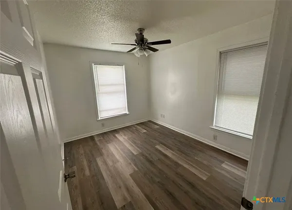 $952 | 1104 Duncan Avenue, Killeen, TX 76541