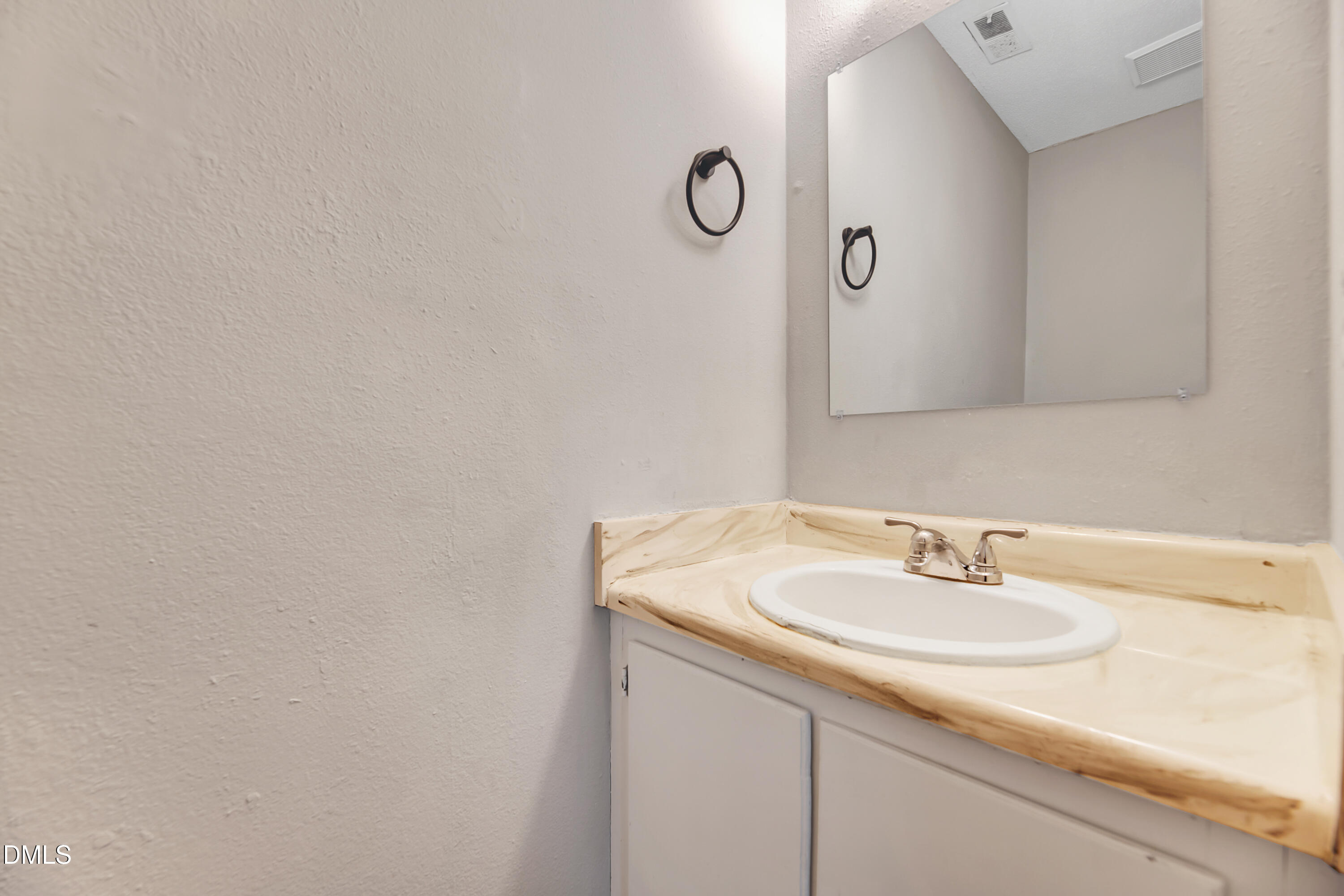 4304 Presley Court Raleigh, NC 27604 - Photo 21 of 43 18-4304 Presley Ct Unit A-18