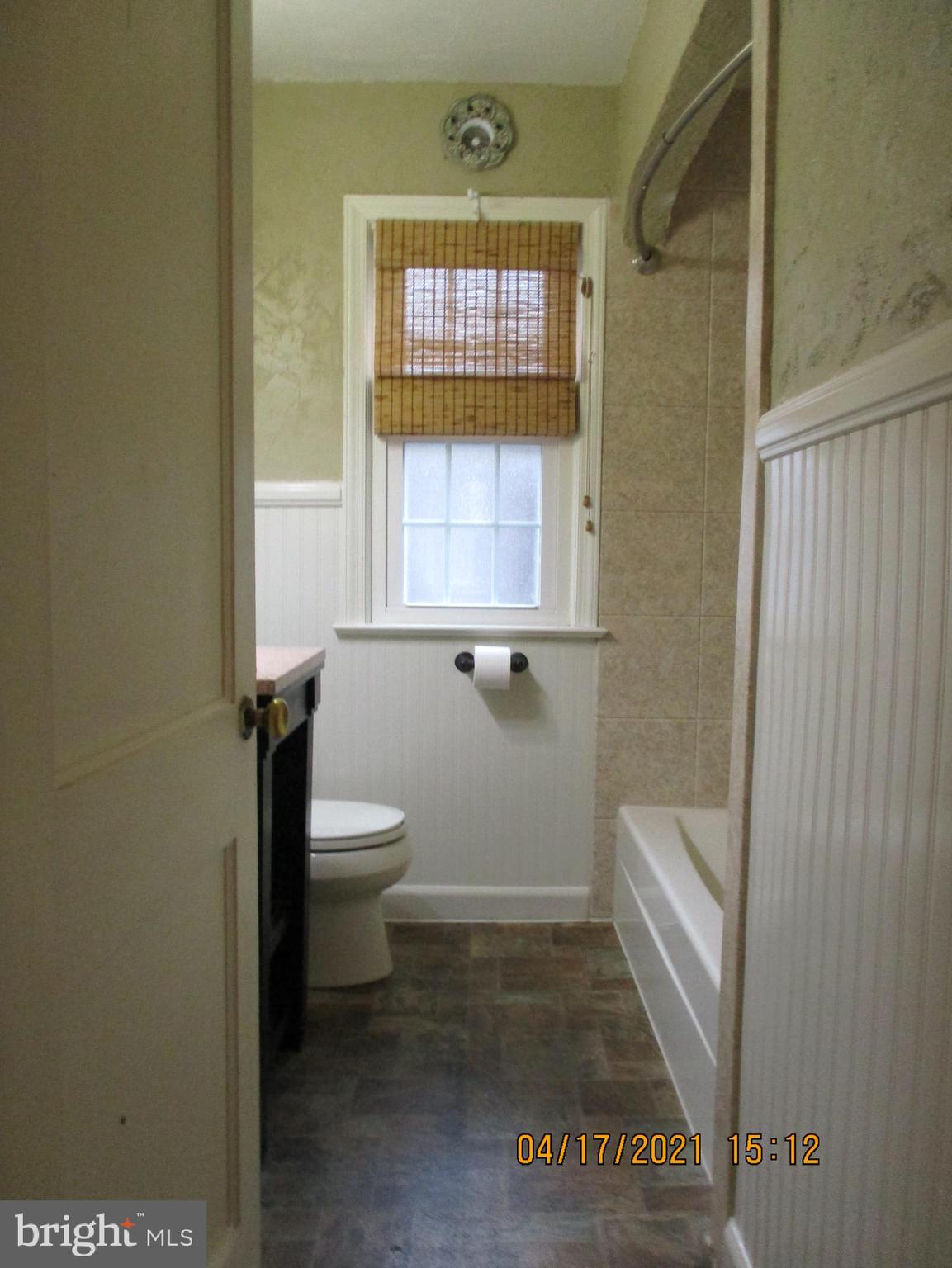 389 Waters Road York, PA 17403 - Photo 19 of 40