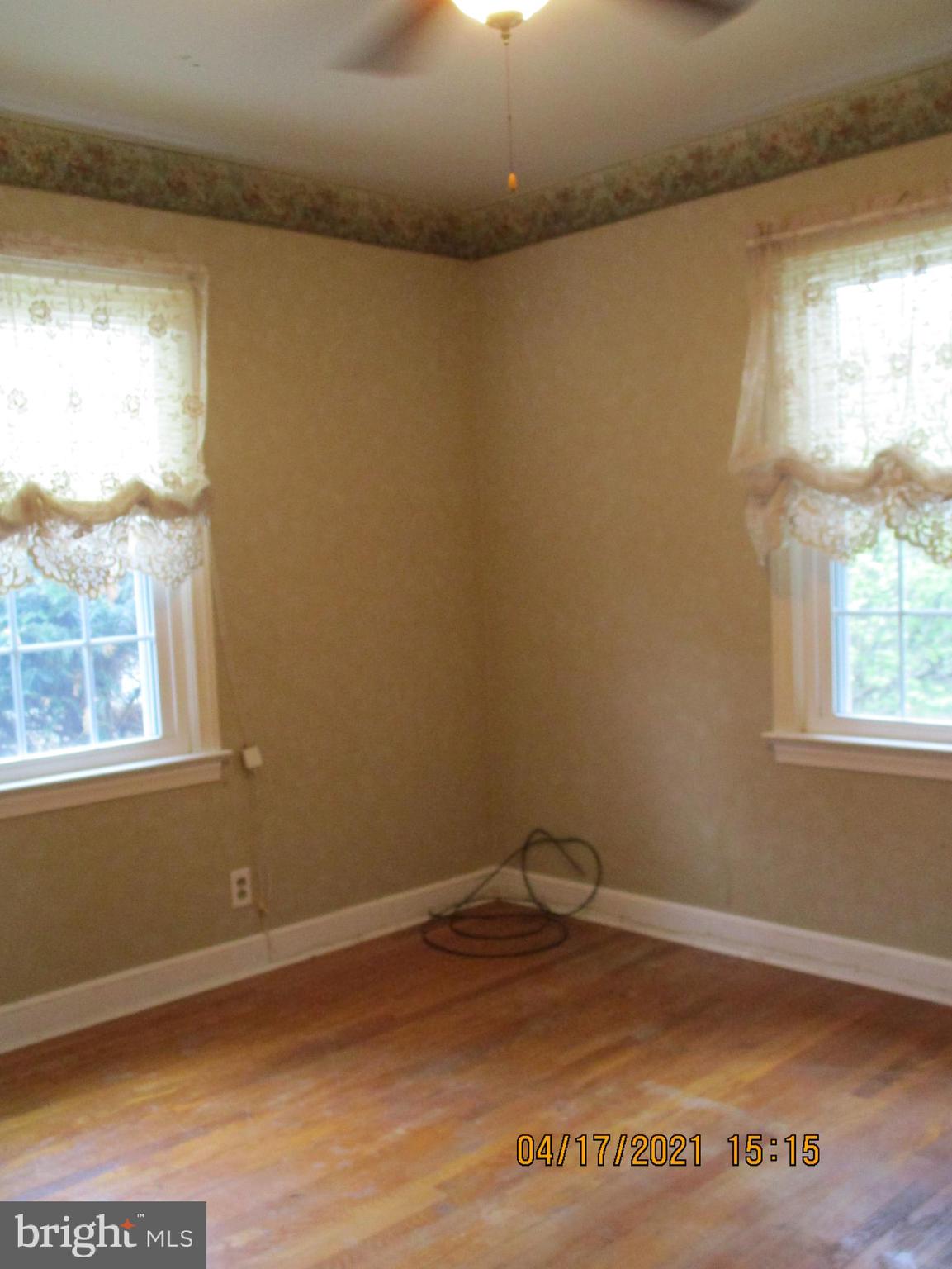 389 Waters Road York, PA 17403 - Photo 21 of 40