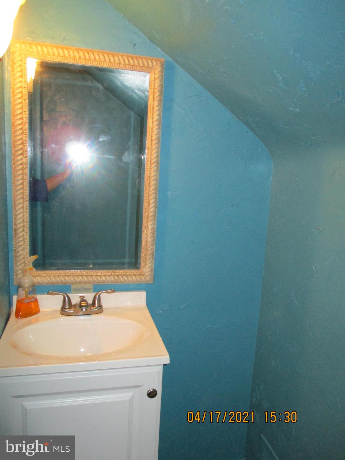 389 Waters Road York, PA 17403 - Photo 26 of 40