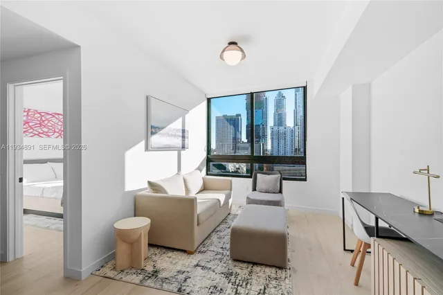 $875,000 | 225 North Miami Avenue, Unit 1405, Miami, FL 33128