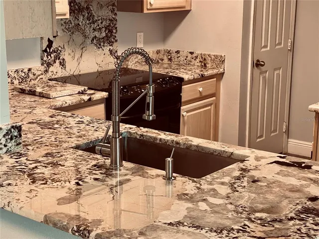 a view of a livingroom with furniture