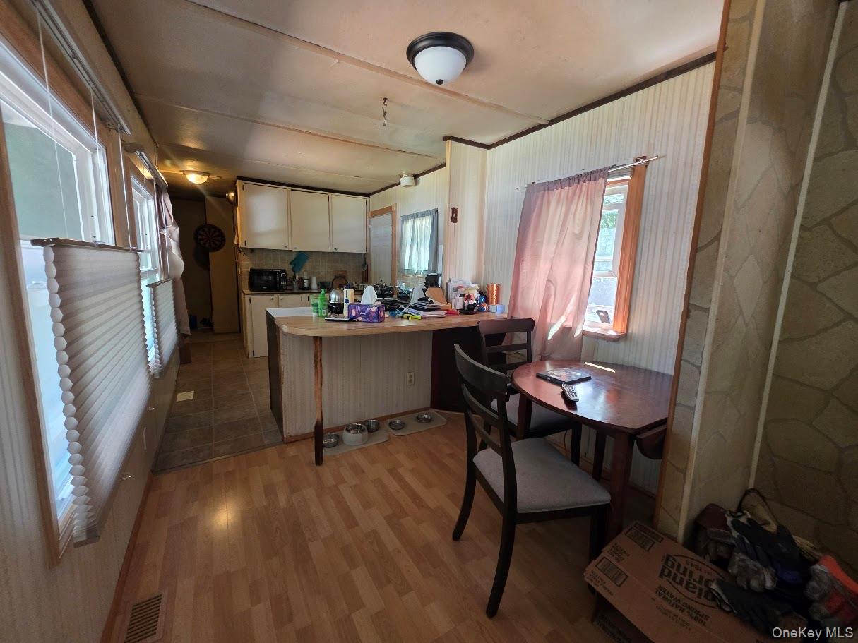 83 Forge Road, Unit 2 Riverhead, NY 11901 - Photo 8 of 11 Gallery Image 8
