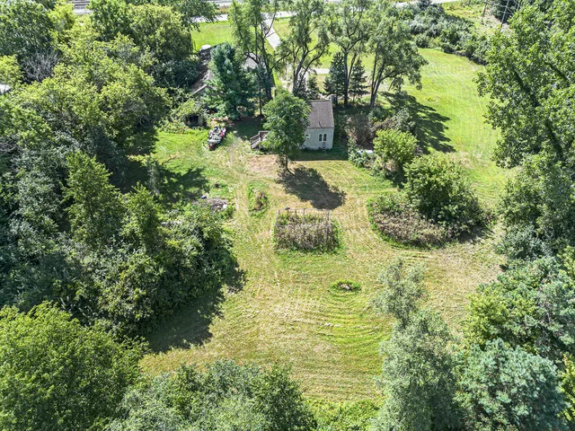 $270,000 | 300 Cleveland Street, Chelsea, MI 48118