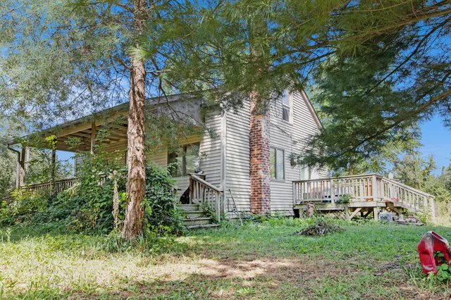 $270,000 | 300 Cleveland Street, Chelsea, MI 48118