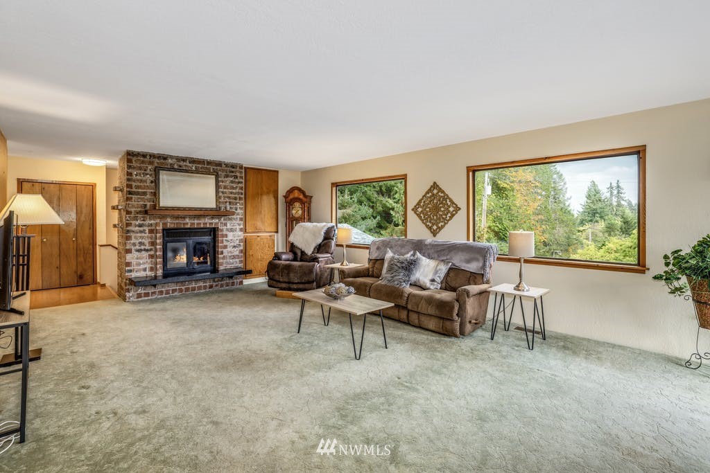 20837 Kaster Road Northwest Poulsbo, WA 98370 - Photo 4 of 38 Gallery Image 4