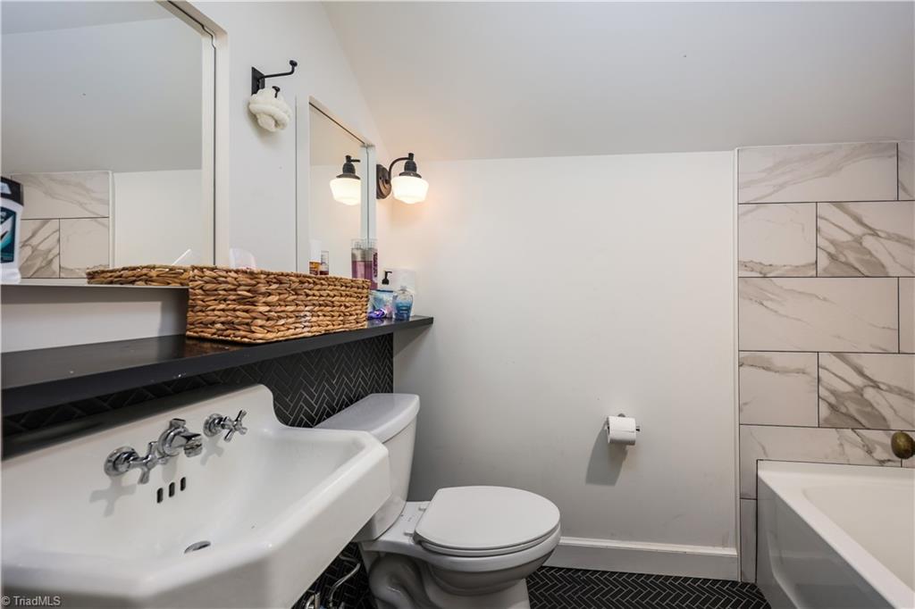 412 Cliff Road Asheboro, NC 27203 - Photo 27 of 38