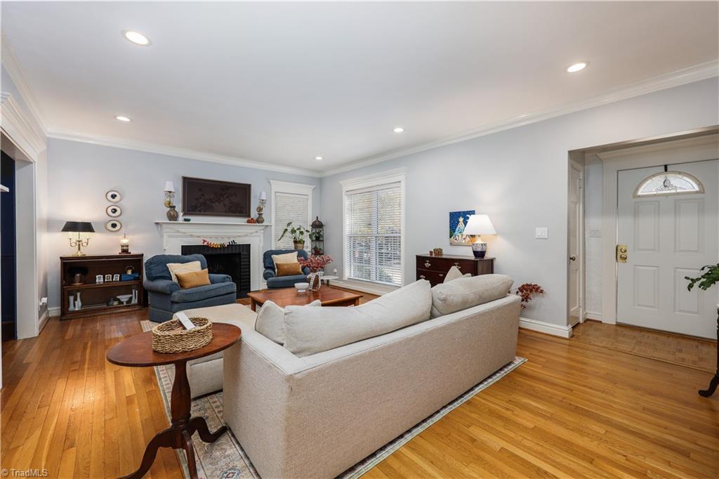 412 Cliff Road Asheboro, NC 27203 - Photo 7 of 38