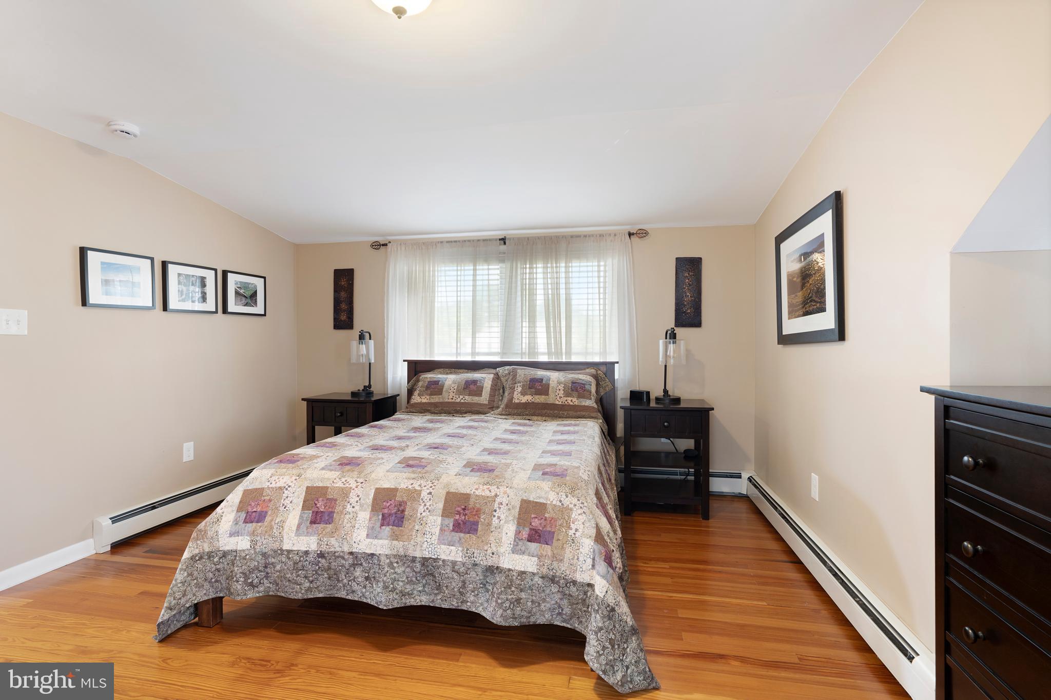 2107 Oak Lodge Road Baltimore, MD 21228 - Photo 27 of 50 Primary bedroom