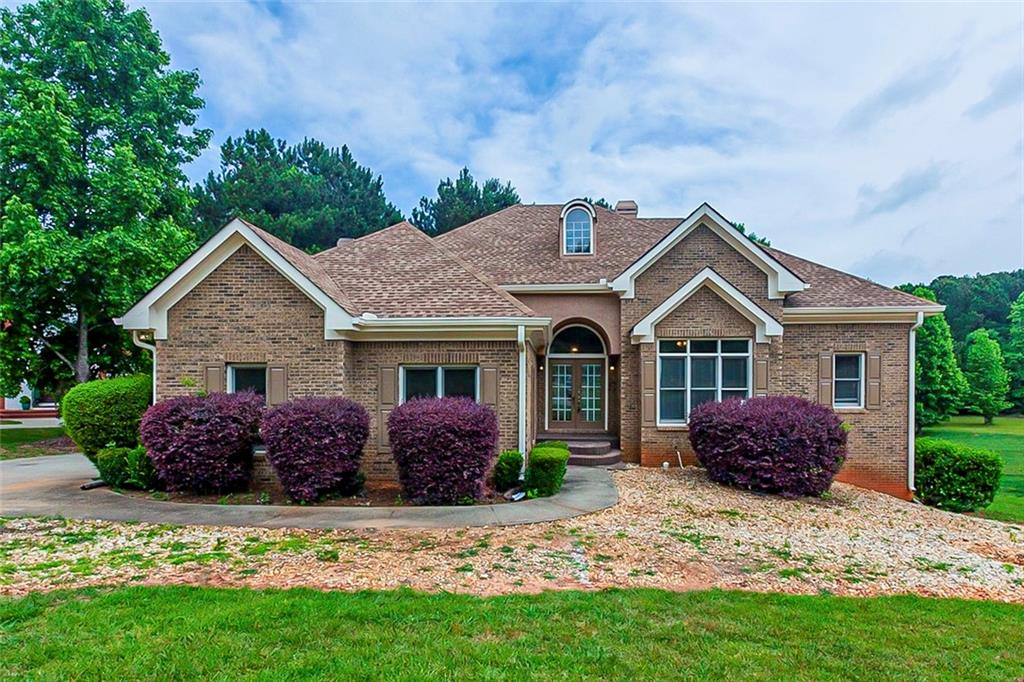 140 Castlewood Road Tyrone, GA 30290 - Photo 1 of 1 Gallery Image 1