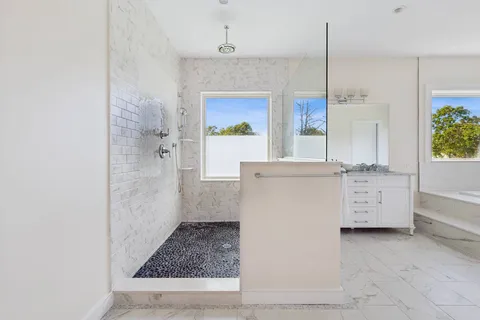 $2,995,000 | 89 Old Canoe Place Road, Hampton Bays, NY 11946