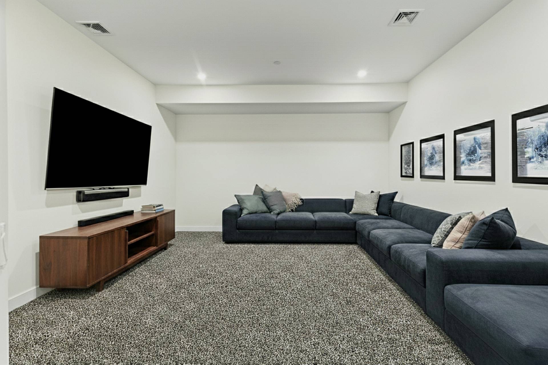 89 Old Canoe Place Road Hampton Bays, NY 11946 - Photo 31 of 38