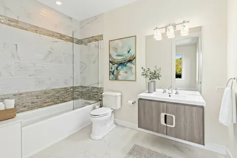 $2,995,000 | 89 Old Canoe Place Road, Hampton Bays, NY 11946