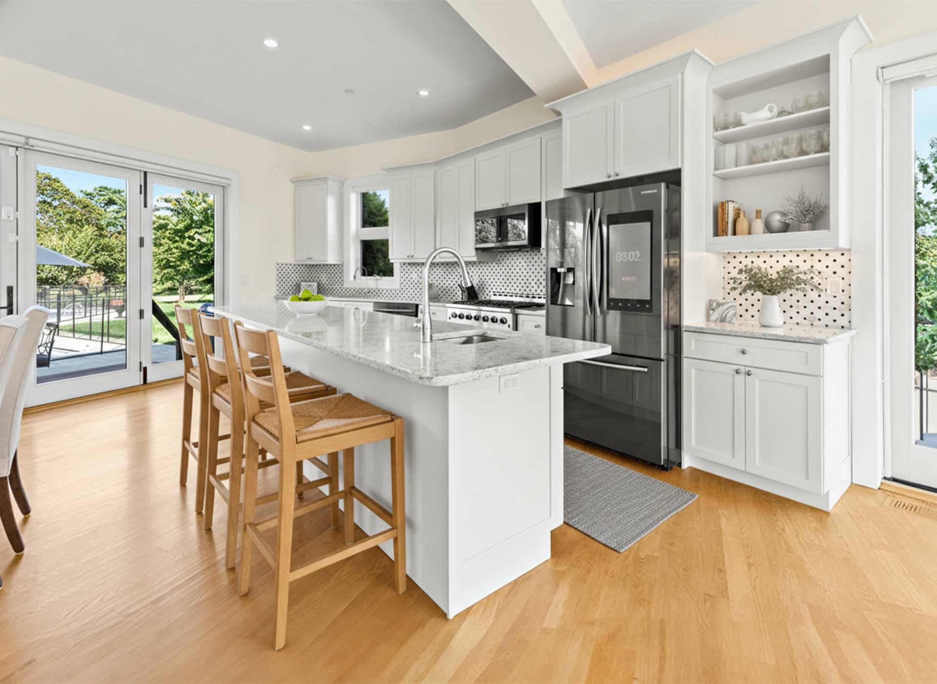 89 Old Canoe Place Road Hampton Bays, NY 11946 - Photo 6 of 38