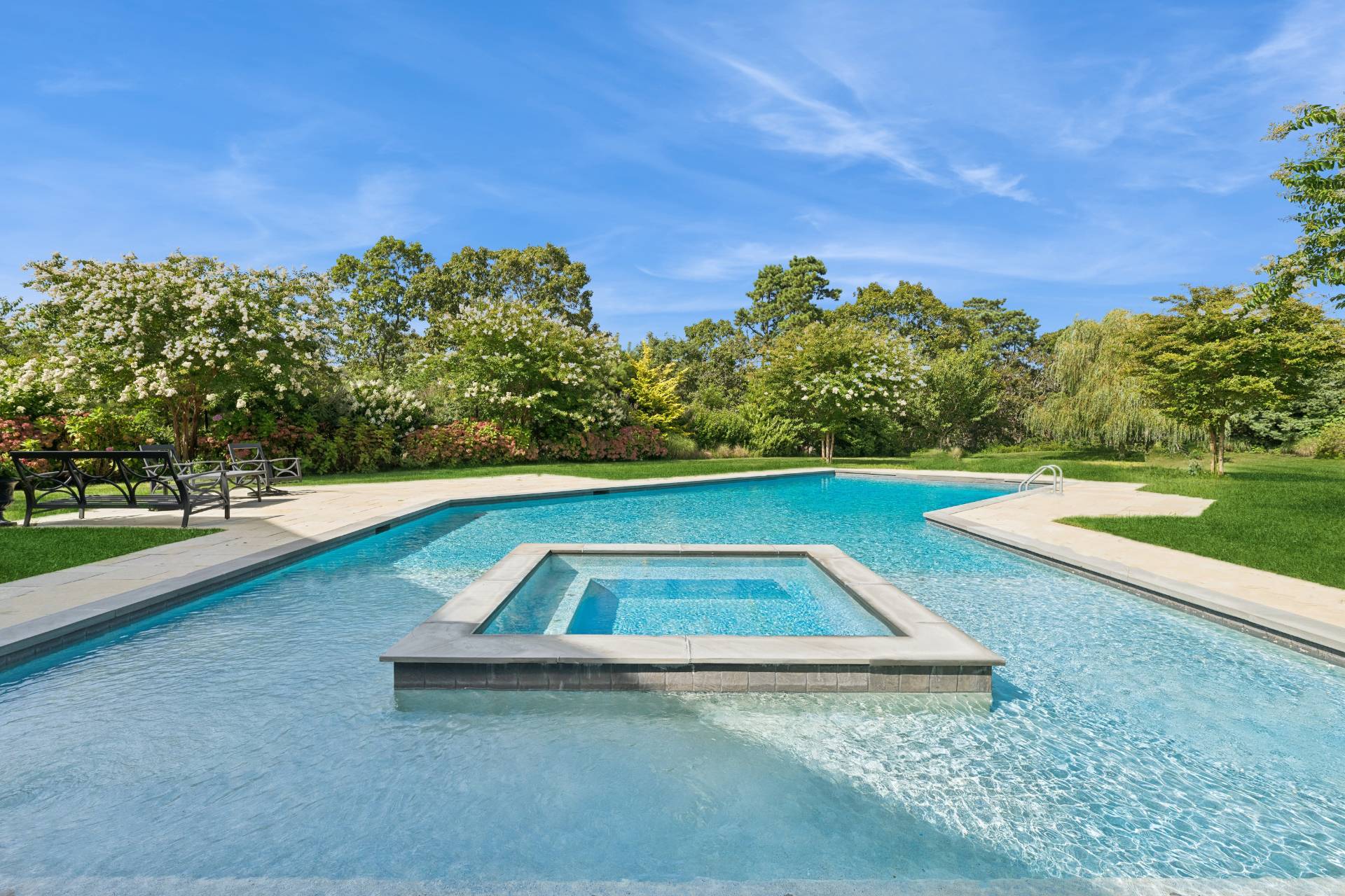 89 Old Canoe Place Road Hampton Bays, NY 11946 - Photo 7 of 38