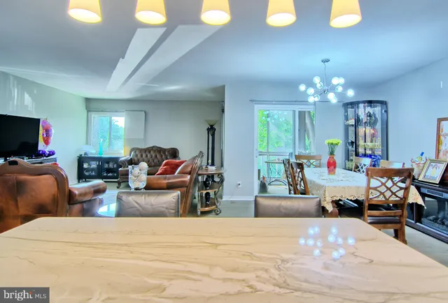 $220,000 | 12 Stonehenge Circle, Unit 125, Baltimore, MD 21208