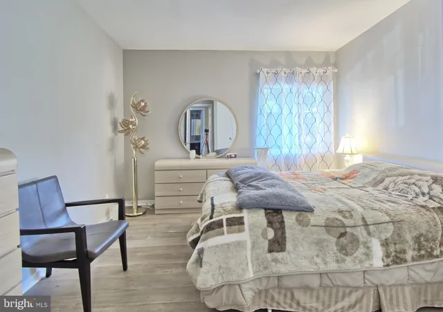 $220,000 | 12 Stonehenge Circle, Unit 125, Baltimore, MD 21208