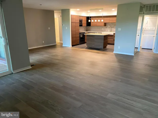 $220,000 | 12 Stonehenge Circle, Unit 125, Baltimore, MD 21208