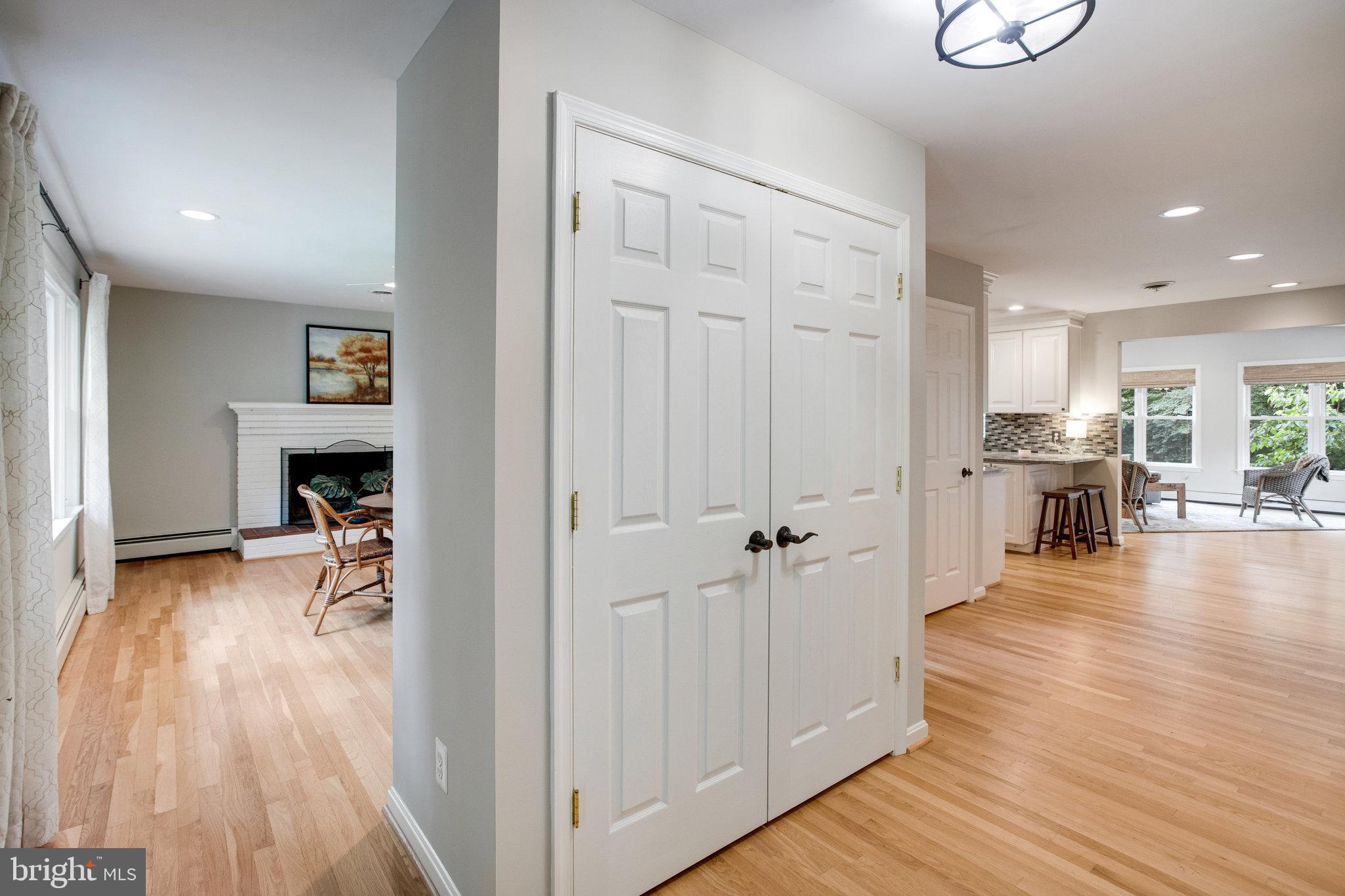 10704 Montgomery Drive Manassas, VA 20111 - Photo 8 of 53 View just inside front door, dining room to left