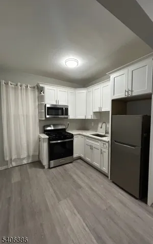 $2,250 | 34 Watson Street, Unit 1, Paterson, NJ 07522