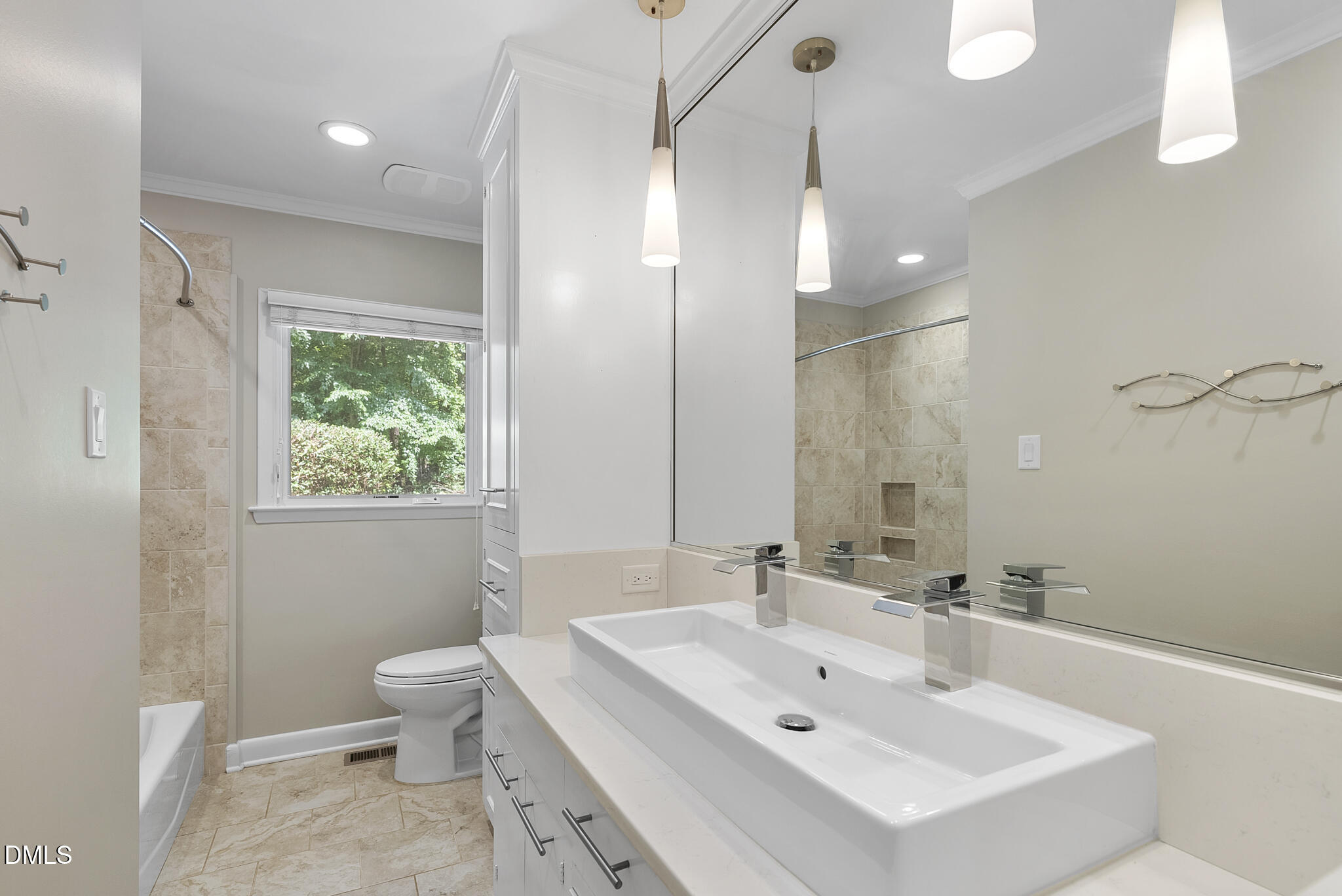 1605 Ridge Road Raleigh, NC 27607 - Photo 26 of 34 a bathroom with a sink toilet and a mirror